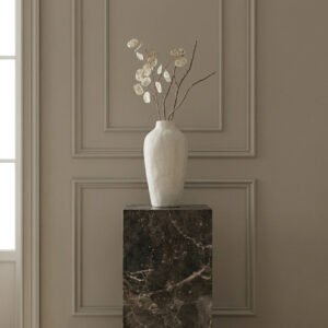 Noor Plinth